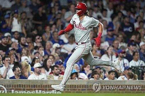 上海120-101轻取福建 球员评价：5人满分，3人及格，洛夫顿低迷
