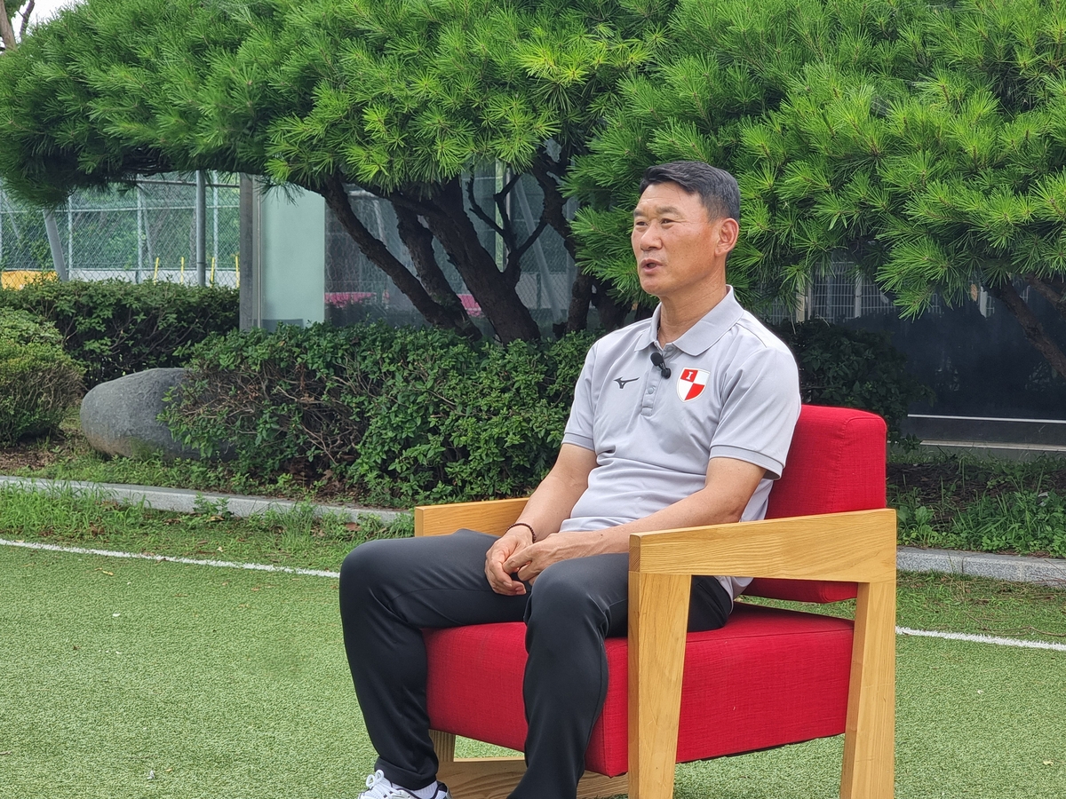 三节比赛没打完青岛&山东各1人6犯离场，库马杰7分钟6犯
