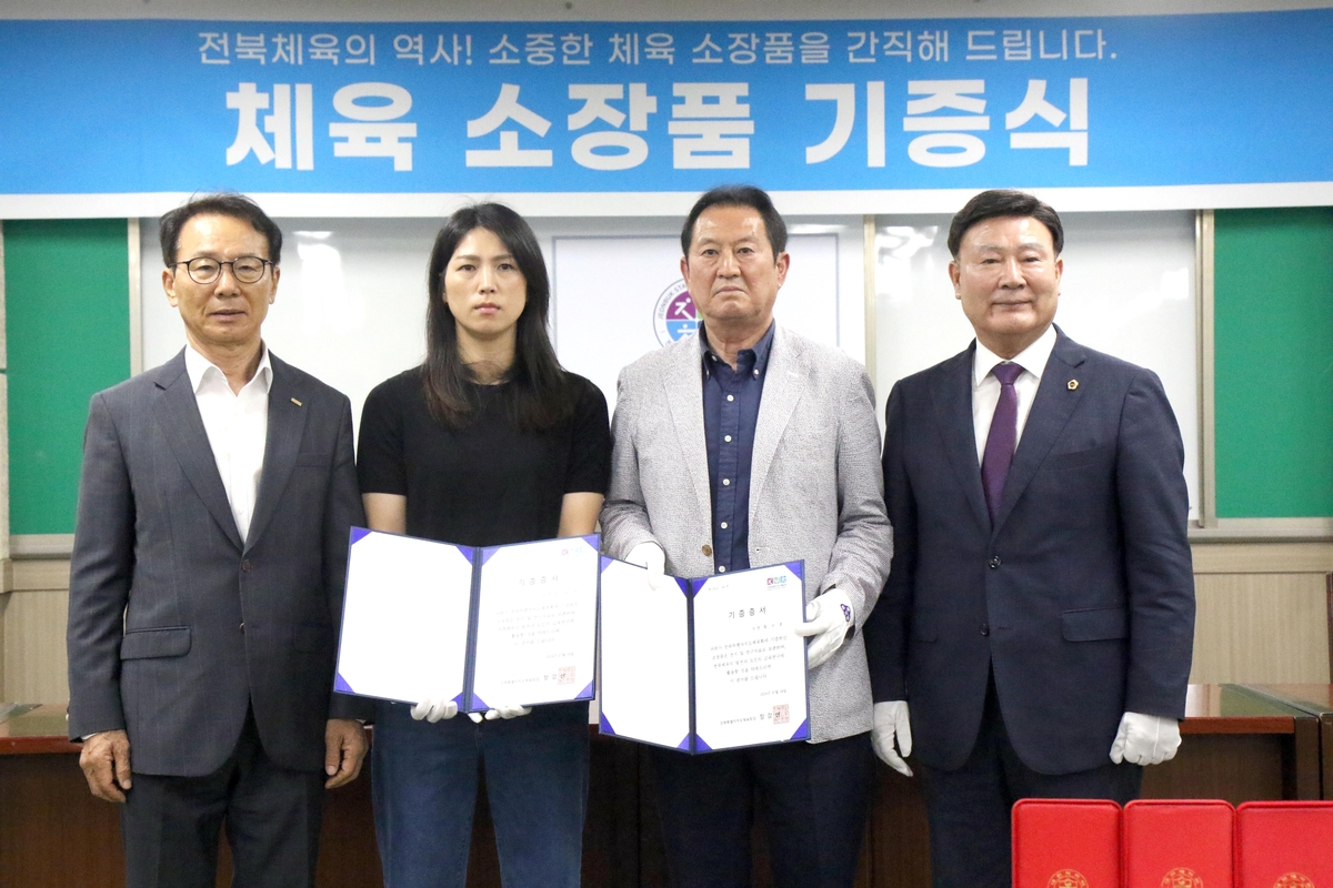 法甲-李刚仁2射1传巴尔科拉双响 巴黎4-2昂热联赛四连胜