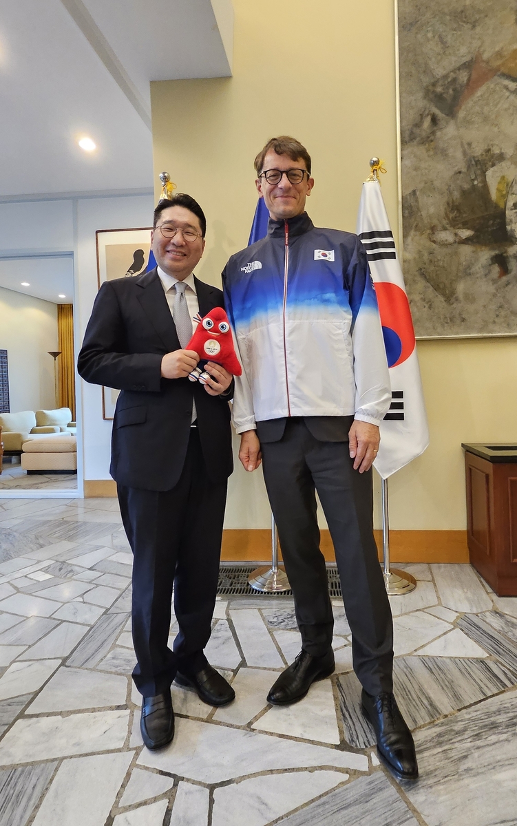 凯尔特人队记：今日NBA杯对阵奇才，霍福德和波尔津吉斯均缺阵