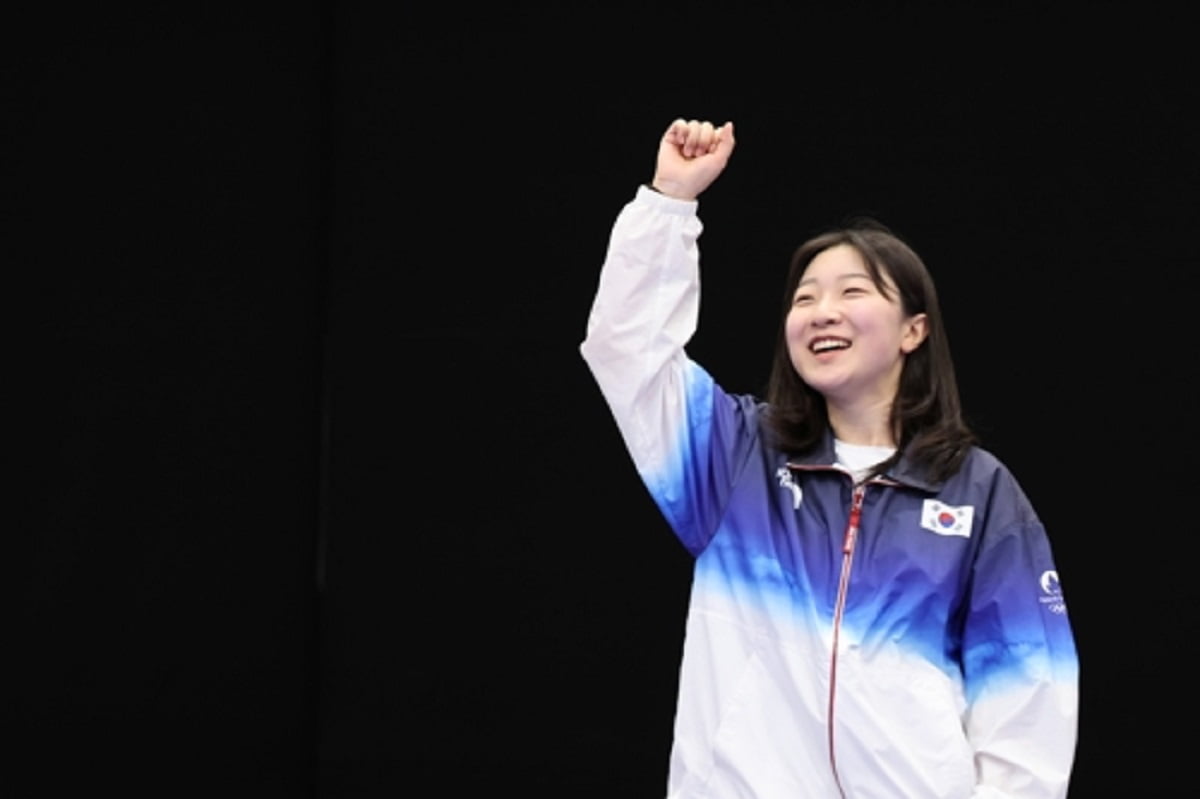 半场-曼联2-0埃弗顿 拉什福德造乌龙齐尔克泽破荒