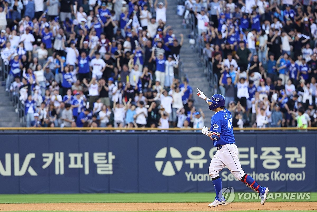 三场比赛狂轰20球 孔帕尼不动声色地让拜仁变身新惨案制造者