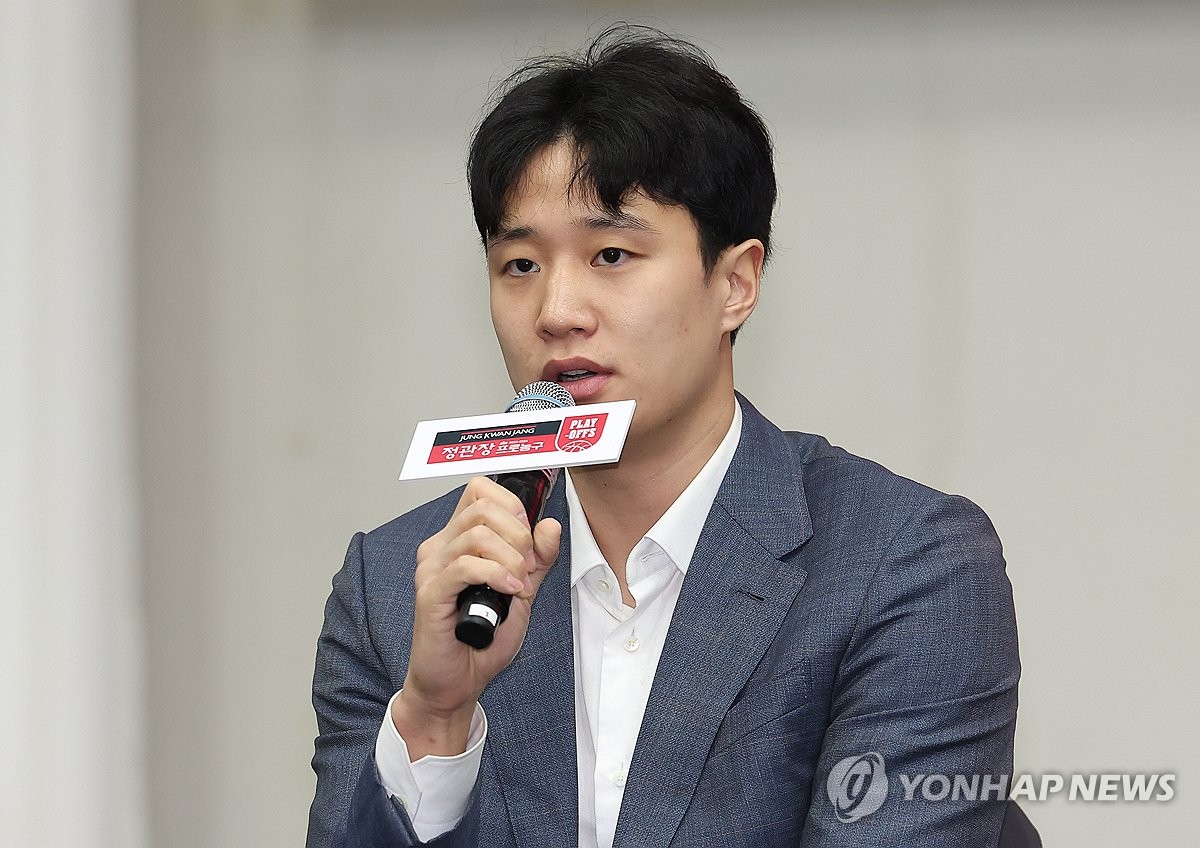 本赛季三分命中率近50%！骑士官宣奥科罗因肩伤缺席至少两周