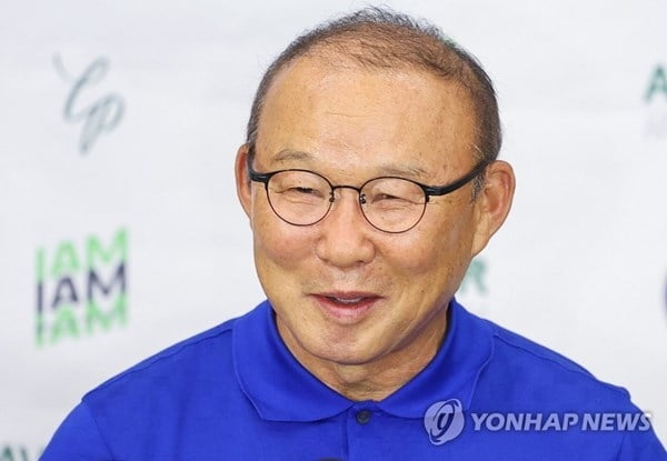 打破僵局！维尼修斯单骑闯关内切破门 皇马1-0奥萨苏纳