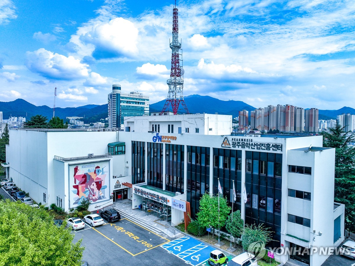 10球10助攻！萨拉赫成为本赛季五大联赛首位打出两双的球员